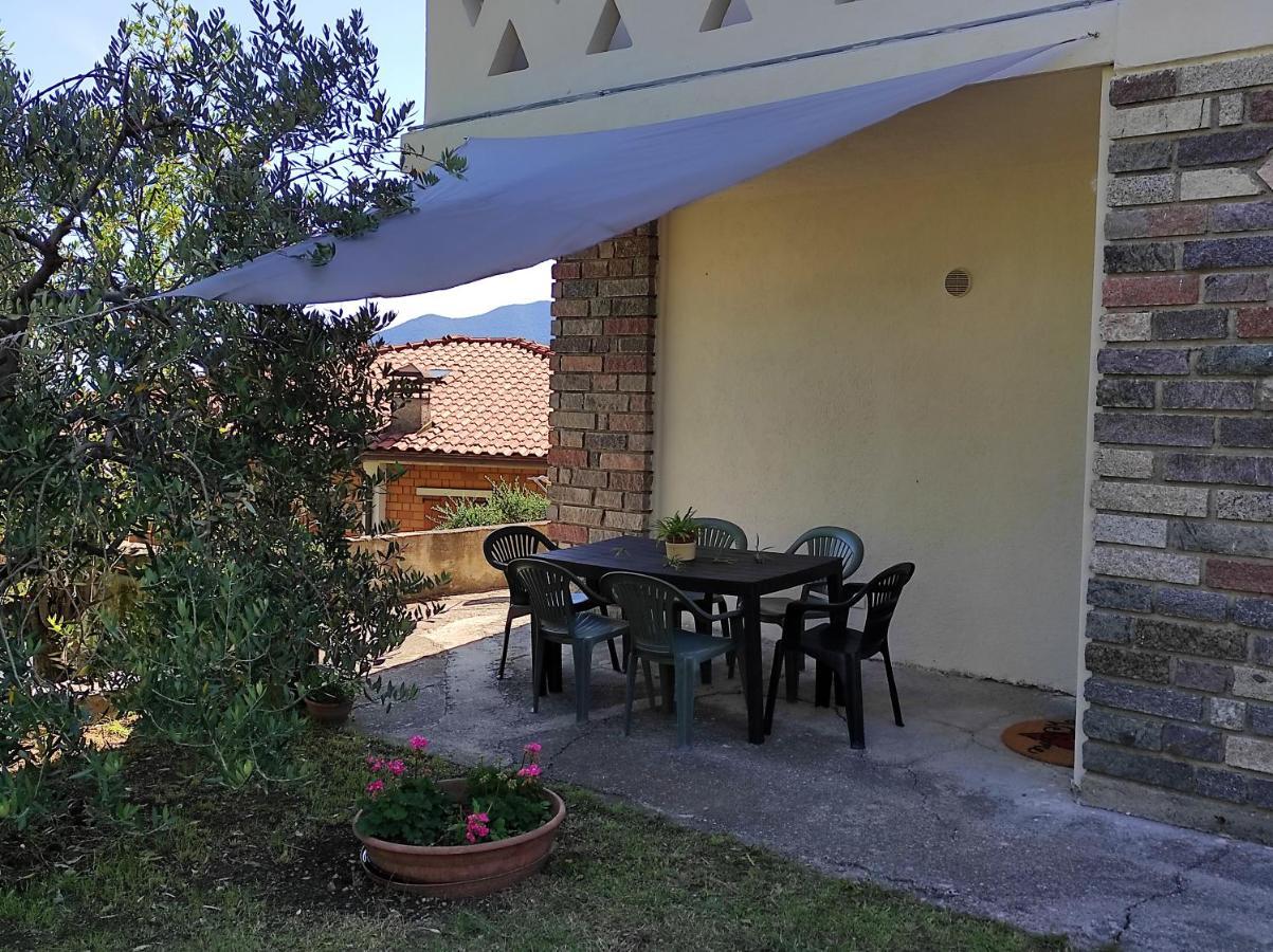 Casadolcelago Marone Villa Con Giardino Vista Lago Private Parking Habitación foto