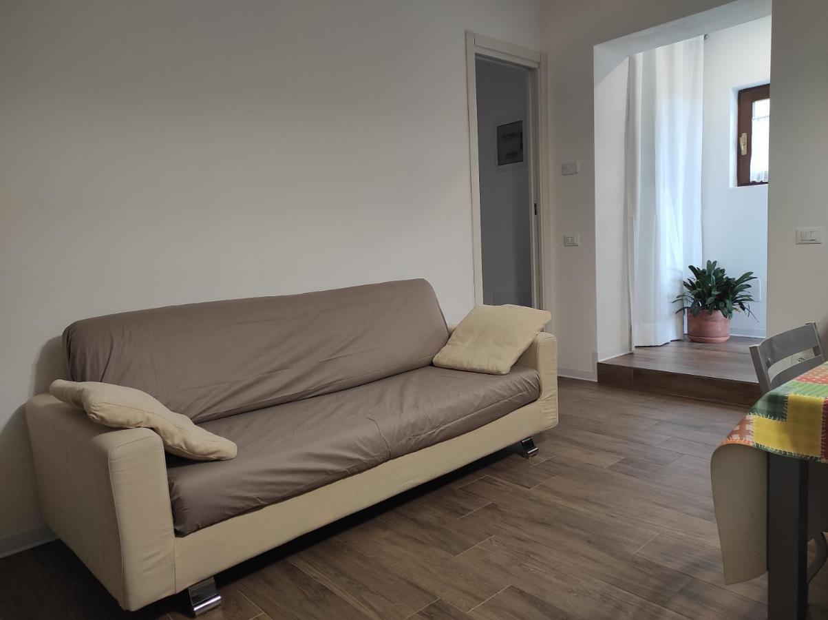 Casadolcelago Marone Villa Con Giardino Vista Lago Private Parking Exterior foto